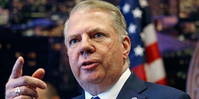 Seattle Mayor Ed Murray has announced plans to resign following multiple accusations of sexual abuse.