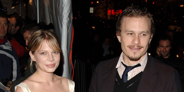 Heath Ledger's father responds to late son's ex, Michelle Williams ...