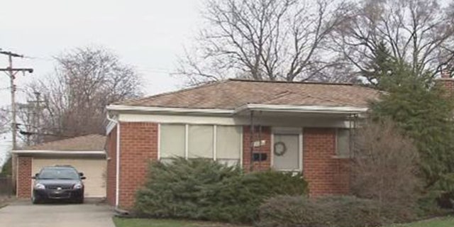 The badly decomposed body of a man was found in this house in Warren, Mich. on Monday.