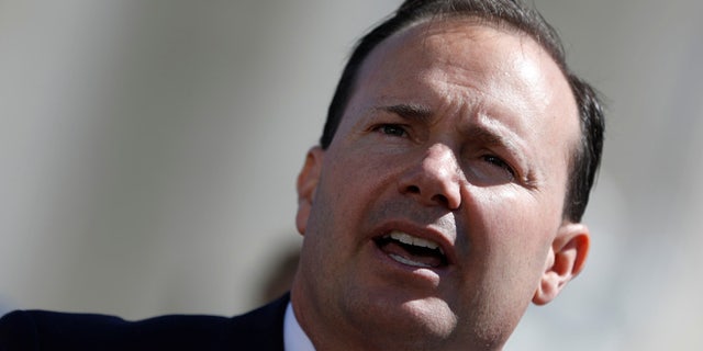 Sen. Mike Lee (R-UT) speaks at a rally for nominee Neil Gorsuch outside the Supreme Court in Washington, D.C., U.S. March 29, 2017. REUTERS/Aaron P. Bernstein - RTX339ZH