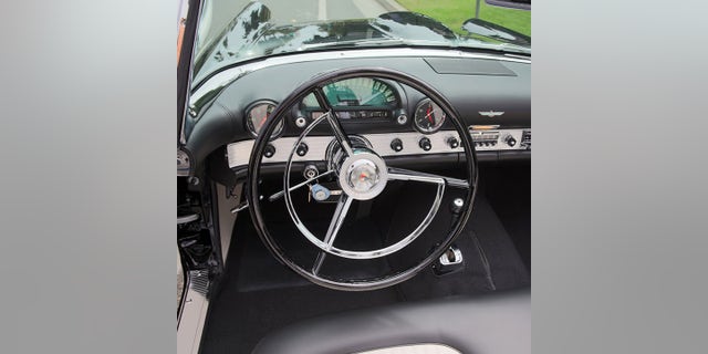 This stunning Ford Thunderbird owned by Marilyn Monroe from 1955 to 1962 will be sold by Julienâs Auctions, on November 17, 2018. See SWNS story SWMONROE. It is estimated that it will sell for $250,000-$500,000. One of the most desired women in the world, Monroeâs life was deeply troubled, but during the time that she owned this car she was enjoying some of the happiest days of her life. Soon after buying the Thunderbird, Monroe married the celebrated playwright Arthur Miller. A published report at the time suggests that Monroe and Miller drove this vehicle to their civil wedding ceremony on June 28, 1956 and likely their private wedding on June 30, 1956.