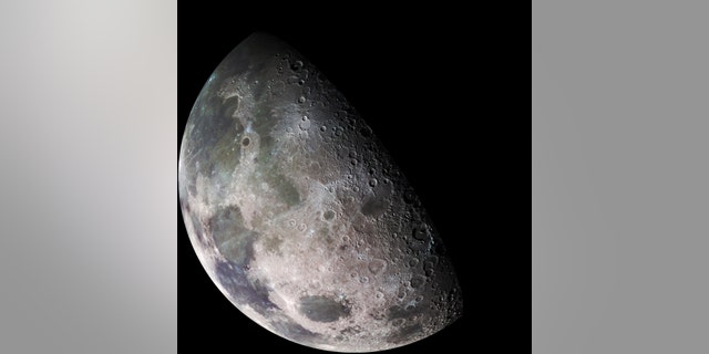 Galileo spacecraft surveyed the moon on Dec. 7, 1992, on its way to explore the Jupiter system in 1995-1997. Credit: NASA/JPL/USGS