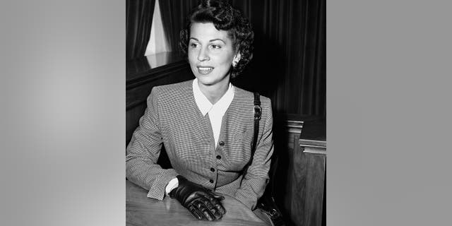 In this Sept. 28, 1950 file photo, Nancy Sinatra Sr. takes the witness stand in Superior Court in Santa Monica, Calif., where she was granted a decree of separate maintenance from singer Frank Sinatra.