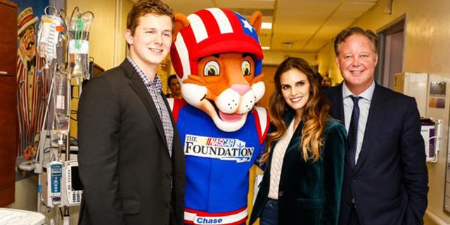 NASCAR Chairman and CEO Brian France (r), his wife Amy and NASCAR XFINITY Series Driver Matt Tifft (l) visited young patients at NYU Langone’s Hassenfeld Children’s Hospital Wednesday as part of the sport’s Speediatrics Children’s Fund.