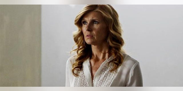After Will's debut album bumps Rayna's to second place, she's more determined than ever to make Highway 65 and her record a hit.