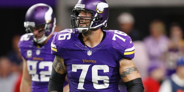 MINNEAPOLIS, MN - OCTOBER 03: Alex Boone #76 of the Minnesota Vikings looks on against the New York Giants during the game at U.S. Bank Stadium on October 3, 2016 in Minneapolis, Minnesota. The Vikings defeated the Giants 24-10. (Photo by Joe Robbins/Getty Images)