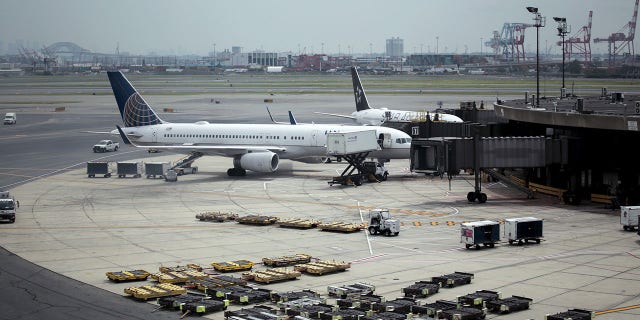 Newark airport Reuters