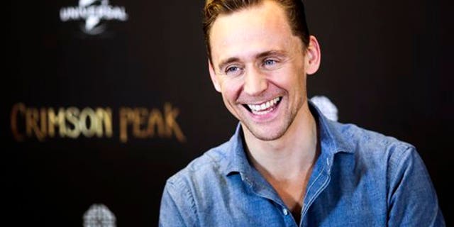 Actor Tom Hiddleston poses during a photo-call to promote the film "Crimson Peak" in Berlin, Germany, on Sept. 30, 2015. (AP Photo)