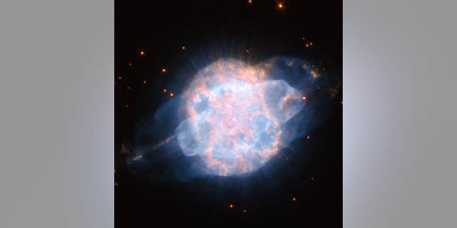 Planetary nebula NGC 3918 shines bright like a cosmic eye. It's found in the southern sky, within the constellation Centaurus.