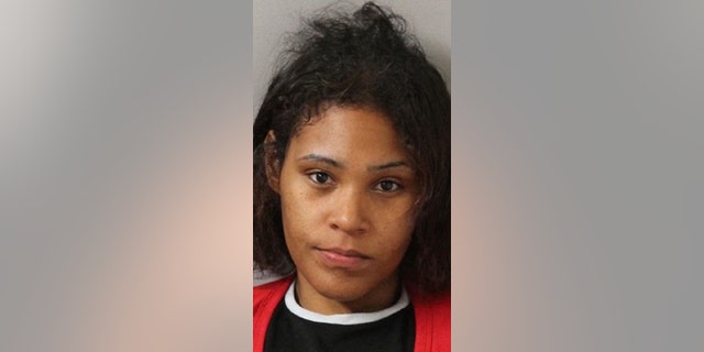 Mugshot of Nilsa Marie Urena after her arrest in Tennessee for robbing a bank near Nashville.