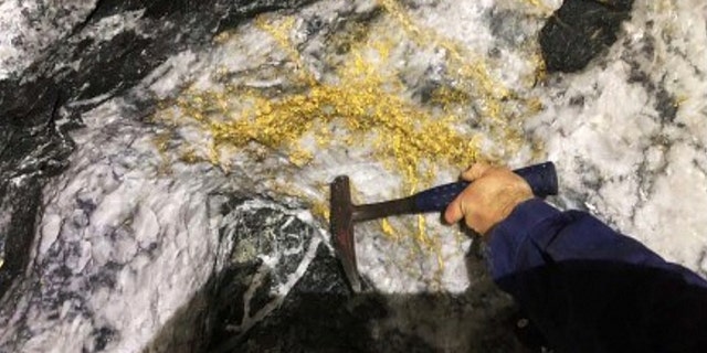 nuggets 2 rnc minerals