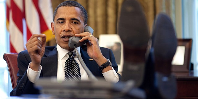 The White House in 2013 sent out a photo of then-President Obama on the Oval Office phone with Netanyahu with his feet on the desk.