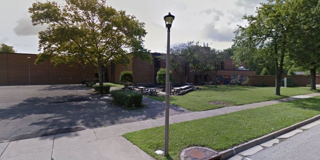 Roberts Middle School