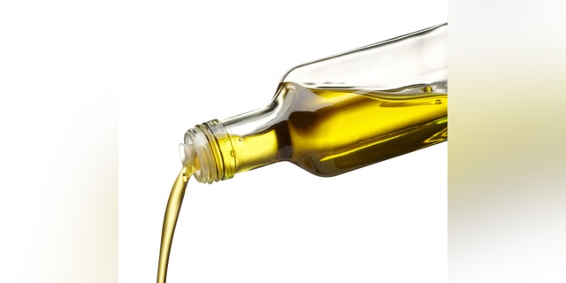 Researchers have recommended replacing other kinds of fat with olive oil.