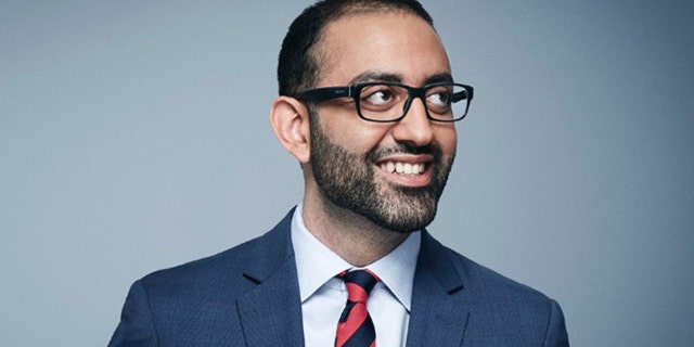 CNN's Oliver Darcy urged Twitter to label accounts that repeatedly spread claims the platform has to fact-check.