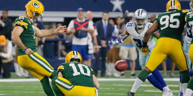 Jan. 15, 2017: Green Bay Packers kicker Mason Crosby (2) kicks a 56-yard field goal against the Dallas Cowboys during the second half of an NFL divisional playoff football game in Arlington, Texas
