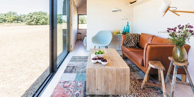Portable Home PH80, interior. From 150 Best Mini Interior Ideas by Francesc Zamora Mola. Architect baton Arquitectura.