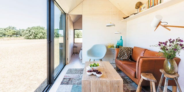 Portable Home PH80, interior. From 150 Best Mini Interior Ideas by Francesc Zamora Mola. Architect baton Arquitectura.