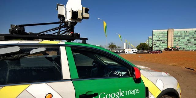 The Google street view mapping and camera charts the streets of BrasÃlia, Brazil, September 6, 2011. British authorities on Friday gave Internet giant Google 35 days to delete any remaining data "mistakenly collected" by its Street View cars when taking city snapshots for its map service.
