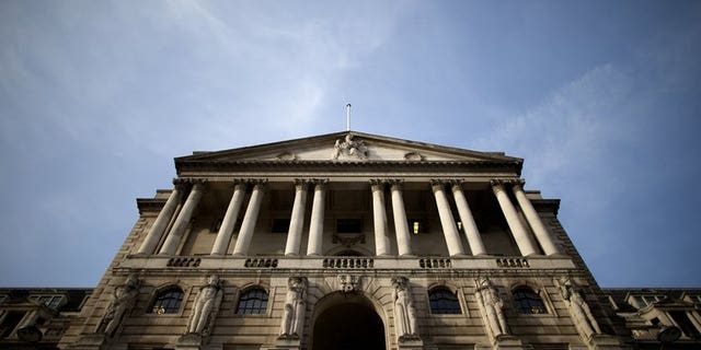 The Bank of England in central London on February 28, 2013. It has signed an agreement with the People's Bank of China to establish a reciprocal, three-year sterling-yuan currency swap line, Britain's central bank announced.