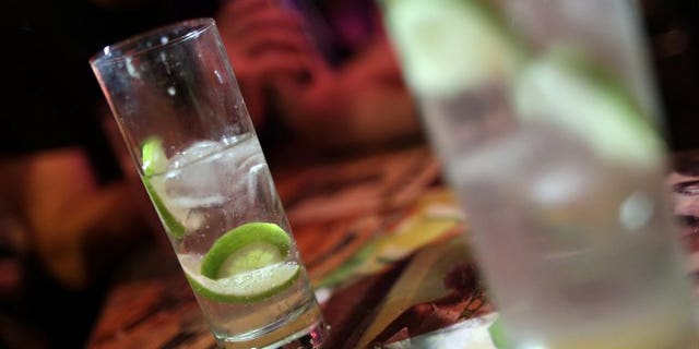 A picture taken on July 11, 2013 shows cocktail drinks in a bar in Paris. Alcohol-related deaths of women born in the 1970s have "disproportionately increased" in the last decade according to a study of three cities in England and Scotland published Friday.