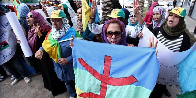 Libyan Amazigh Berbers protest outside the prime minister's office in Tripoli on November 27, 2011. Members of Libya's Berber community, angered over what they believe is their marginalisation, stormed the national assembly Tuesday.