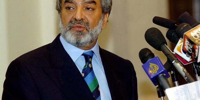 Ehsan Mani at a press conference in Lahore in 2004. Pakistan cricket authorities Friday announced the much-awaited sale of broadcast rights for two home series on the recommendation of a bids committee headed by Mani.