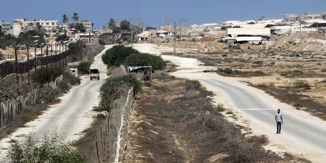 A picture taken from the Southern Gaza Strip shows the borders between Egypt (L) and the Palestinian territory (R) on September 8, 2013.