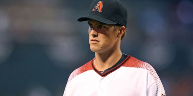 Apr 4, 2016; Phoenix, AZ, USA; Arizona Diamondbacks pitcher Zack Greinke in the first inning against the Colorado Rockies during Opening Day at Chase Field. Mandatory Credit: Mark J. Rebilas-USA TODAY Sports