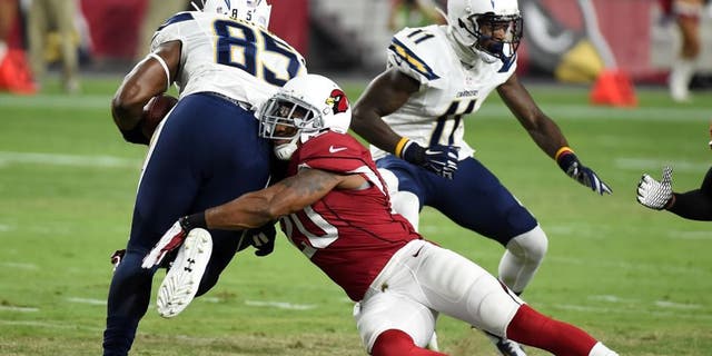 against the San Diego Chargers at University of Phoenix Stadium on August 22, 2015 in Glendale, Arizona.