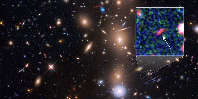 Hubble Spots Faintest Galaxy From Early Universe Fox News 9405