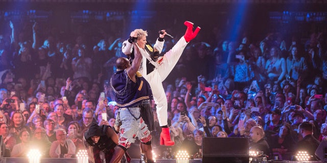 Pink performs at The Armory on Friday, Feb. 2, 2018, in Minneapolis. (Photo by Michael Zorn/Invision/AP)