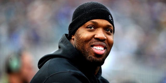 BALTIMORE, MD - DECEMBER 27, 2015: Linebacker Terrell Suggs #55 of the Baltimore Ravens watches the action from the sideline during a game against the Pittsburgh Steelers on December 27, 2015 at M&T Bank Stadium in Baltimore, Maryland. Baltimore won 20-17. (Photo by: Nick Cammett/Diamond Images/Getty Images)