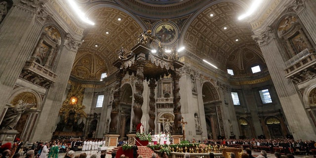 Pope Francis celebrates the Holy Mass for the Jubilee of inmates, at St. Peter's Basilica at the Vatican, Sunday, Nov. 6, 2016. (AP Photo/Gregorio Borgia)