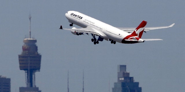 2375be92-Qantas Reuters