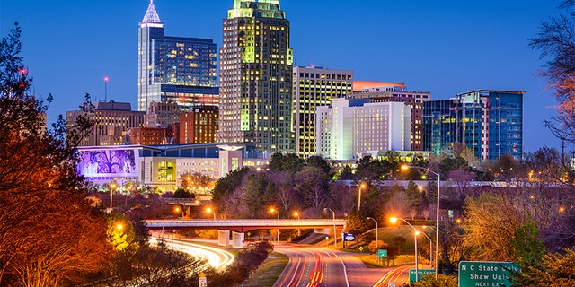Raleigh, North Carolina, USA downtown skyline.