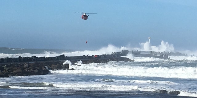 coast guard truck rescue 876