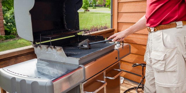 Whether you've got a traditional charcoal grill or five-figure gas grill, your barbecue needs to be cleaned before each use.
