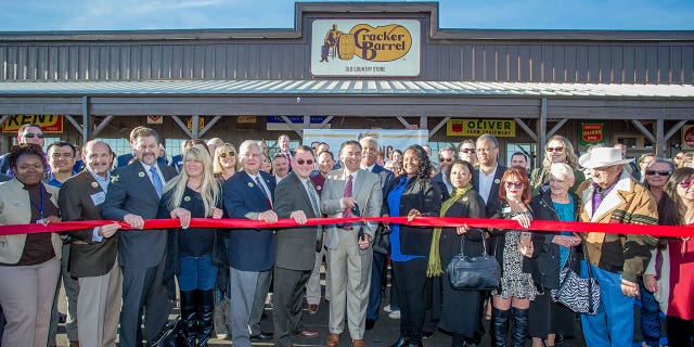 The Yoders, right, have now eaten at every Cracker Barrel in existence.