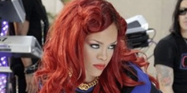 Rihanna fell on her face while performing her hit "What's My Name?"