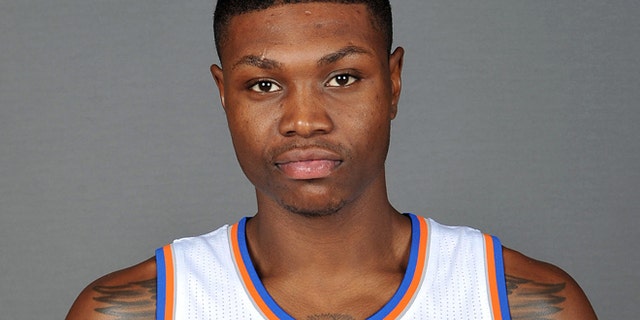 Sep 28, 2015: Knicks forward Cleanthony Early was reportedly shot in the knee early Wednesday.