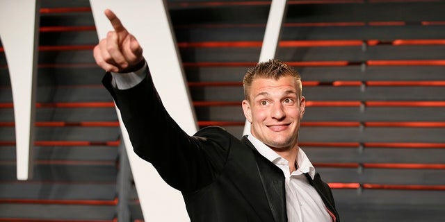Rob Gronkowski is reportedly considering retiring from the NFL to pursue an acting career.