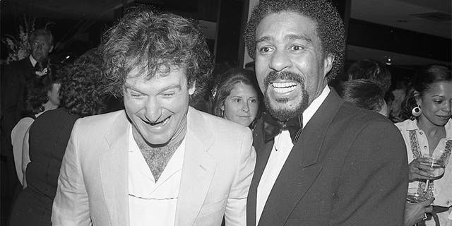 Robin Williams with fellow comedian Richard Pryor.