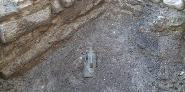 The gold coins were found in the basement of a former theater in Como (MiBAC)