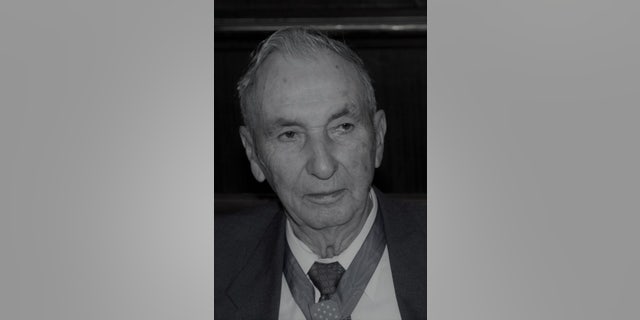 A more recent photo of Wilburn Ross.
