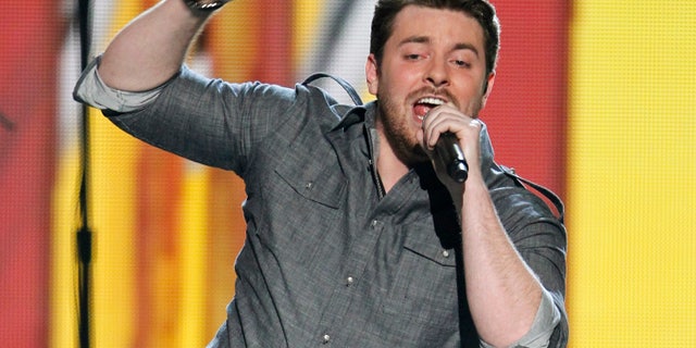 Singer Chris Young performs "Save Water, Drink Beer" at the 47th annual Academy of Country Music Awards in Las Vegas, Nevada April 1, 2012. REUTERS/Steve Marcus (UNITED STATES - Tags: ENTERTAINMENT) (ACM-SHOW) - RTR30849