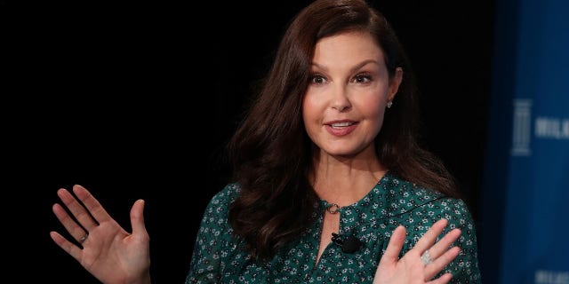 Ashley Judd said she didn't know Weinstein had fed false information about her during the casting of "Lord of the Rings."