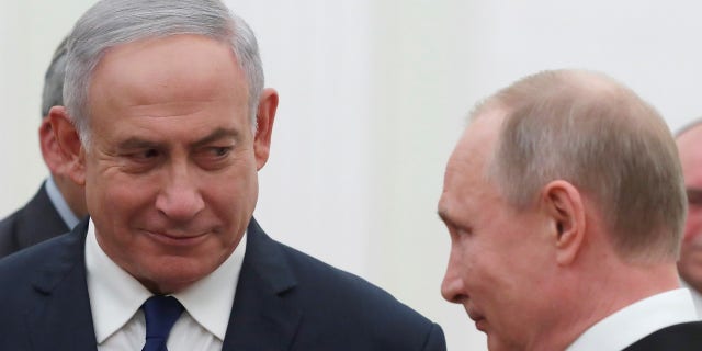 Benjamin Netanyahu, left, met with Vladimir Putin on Wednesday before the Israeli military carried out a strike in Syria.