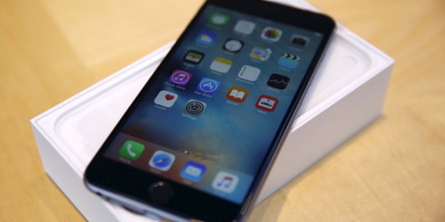An iPhone 6S Plus is seen at the Apple retail store in Palo Alto, California September 25, 2015.