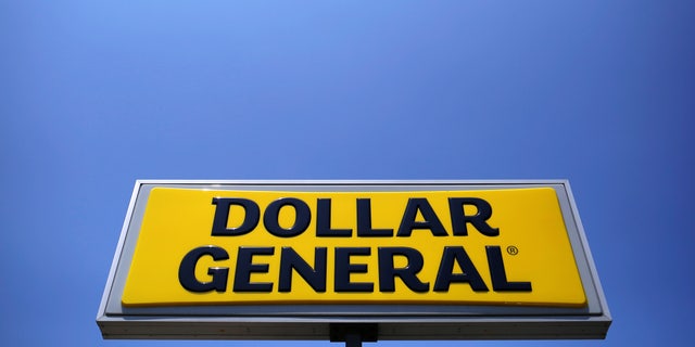 A sign is seen outside a Dollar General store in Chicago, Illinois, U.S. May 23, 2016.   REUTERS/Jim Young - RTSFWBZ